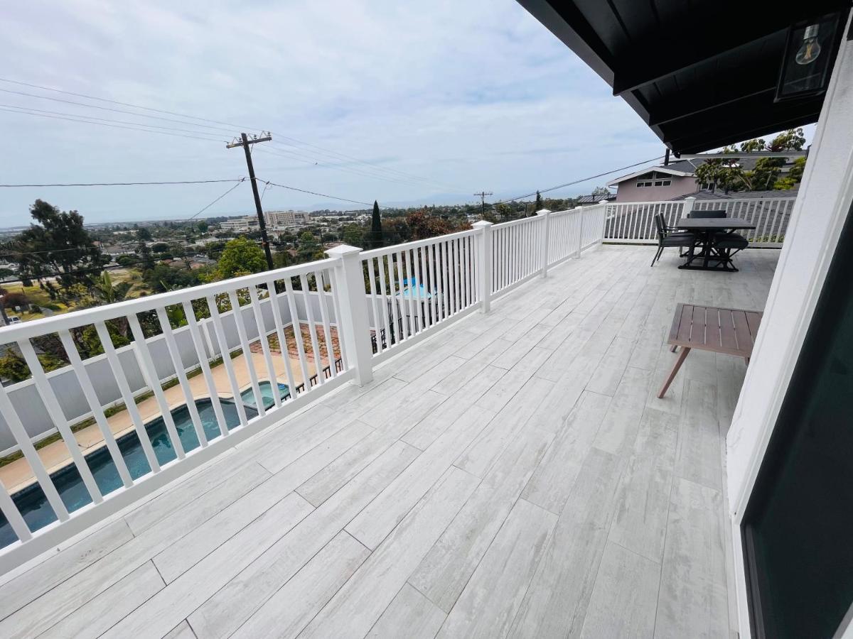 5-Star Hillside Home With Coastal Views, Gameroom, Pool, Hot Tub, 8 People Max Occupancy, 2024 Remodel, New Management, Free Parking Ventura Eksteriør billede